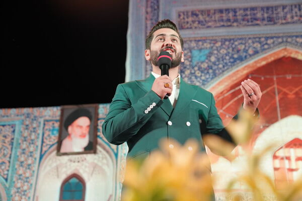 جشنی دهه کرامت در حرم زینبیه