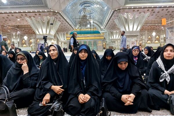 مراسم تجدید میثاق وزیر آموزش و پرورش و معلمان با آرمان‌های امام راحل و شهدا