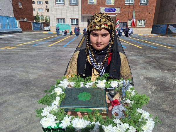 افتتاح 2 مدرسه جدید در شهرک وحدت نگارستان  در البرز 