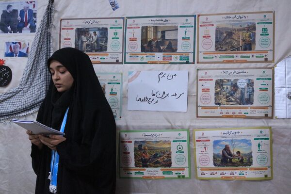 افتتاحیه «مدرسه انقلاب» در مدرسه تقوی‌پیشگان بهارستان‌دو