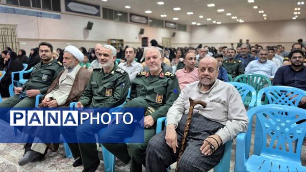 همایش جهادگران و گرامیداشت هفته بسیج سازندگی در کاشان 