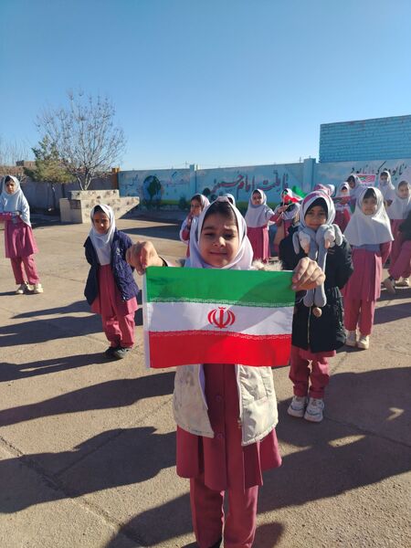 آیین بزرگداشت سردار شهید حاج قاسم سلیمانی در مدرسه ی بی بی صائب نقدی همت آباد