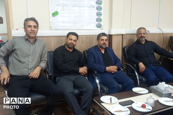 بازدید مسئولین از مدارس میزبان اسکان در بهارستان دو