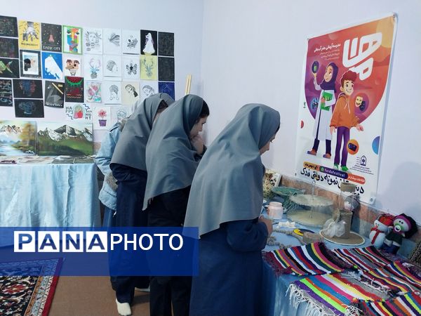 برگزاری نمایشگاه هفته هنرهای مدرسه (ماها) در آموزشگاه نمونه دولتی فدک فاروج