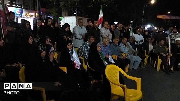 گذری بر کافه گفتگو  حسینیه امام خمینی نیشابور در هشتاد و پنجمین شب از اجتماعات مردمی 