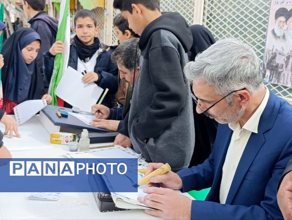 تجلی وحدت و همدلی در خلیل‌آباد؛ برگزاری باشکوه راهپیمایی ۲۲ بهمن