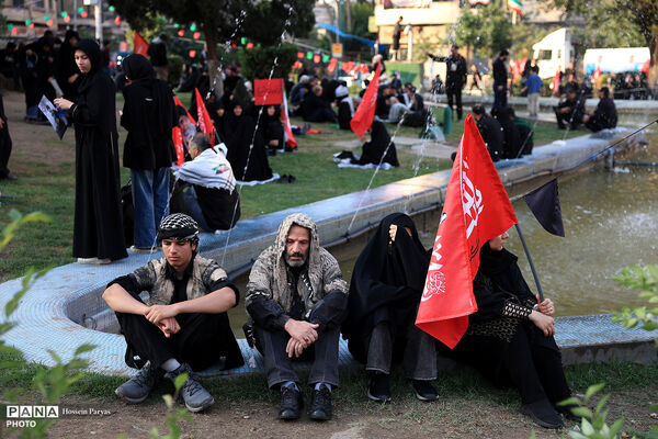 مراسم تشییع پیکر مطهر رهبر شهید انقلاب در تهران - 1
