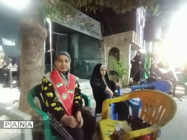 فعالیت دانش‌آموزان پیشتاز در موکب سازمان دانش‌آموزی ابرکوه 