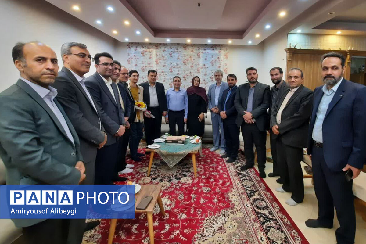 تجلیل از رتبه‌های برتر و پیام تبریک مدیر آموزش و پرورش کاشان