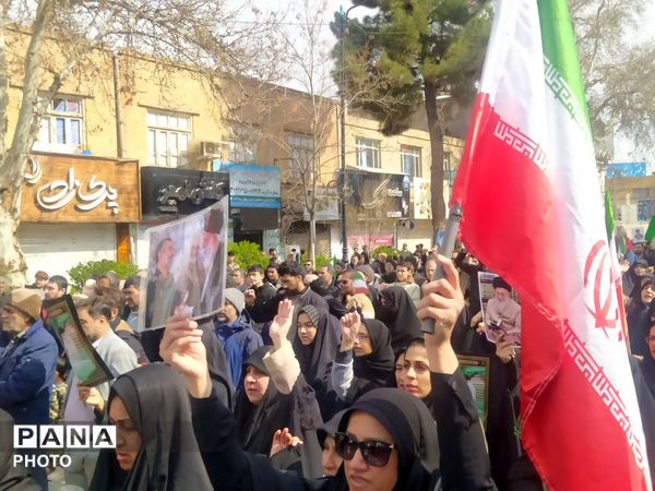 راهپیمایی خشم و نصر مردم نیشابور 
