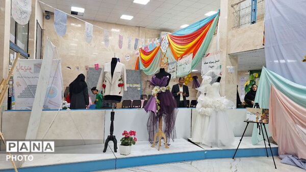 جشن عید غدیر در میدان دانشجو به همت آموزش و پرورش ناحیه ۶ مشهد
