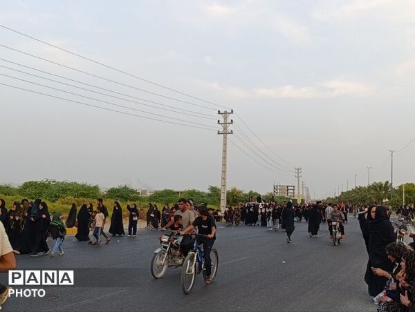 جاماندگان میناب با پای دل به راه افتادند