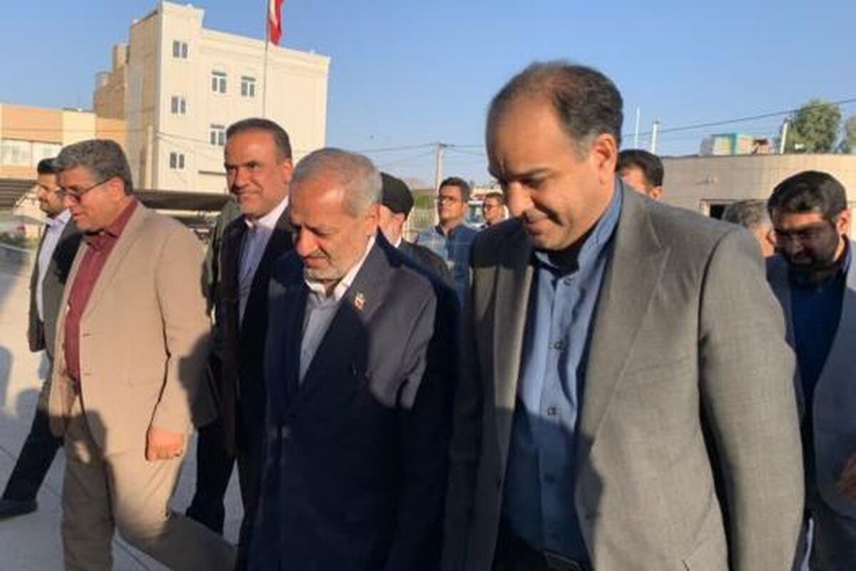 روایت ۴۲ ساعت تلاش برای آینده روشن‌تر دانش‌آموزان ایران؛ سفر استانی وزیر آموزش‌وپرورش به خراسان جنوبی و خراسان رضوی 