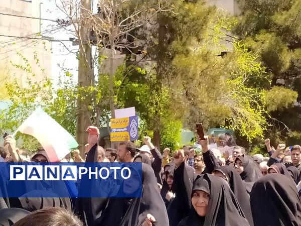 حضور پرشور مردم دارالمؤمنین کاشان در راهپیمایی روز قدس