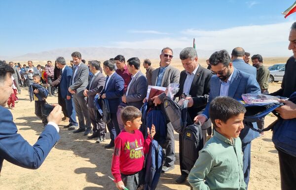 برنامه روز ملی کودک در مدارس عشایری کوچ‌رو