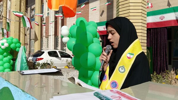   جشن شعبانیه در دبیرستان دخترانه ذبیح الله هوشیار مشهد