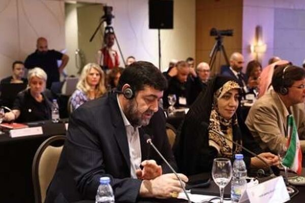 باید از جذب کمک به سمت ایجاد منابع پایدار بشردوستانه حرکت کنیم
