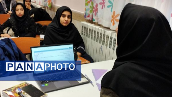 کارگاه آموزش ازدواج و خانواده در مدرسه شهید محمد آسوده دهنوخلیل آباد 