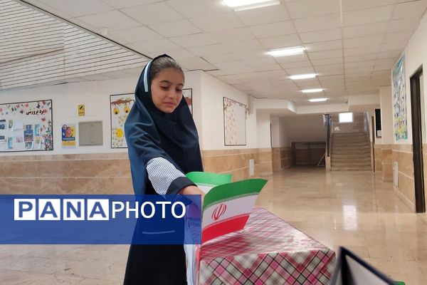 تمرین مسئولیت‌پذیری اجتماعی در مدارس شهرستان شهریار