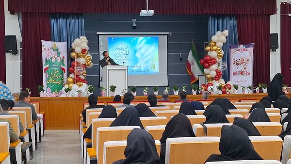تجلیل از فعالین حوزه پرورشی ناحیه 6 مشهد