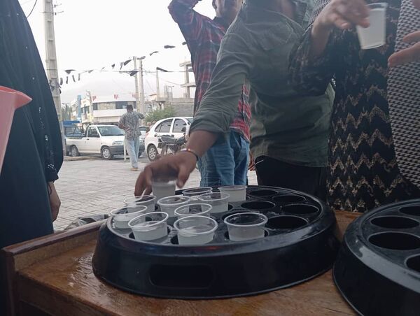 موکب دلدادگی در حاجی‌آباد عطر شهادت امام رضا (ع) در مسجد جامع پیچید