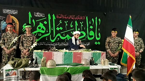 مراسم استقبال از شهید گمنام در دبیرستان شاهد ابوذر غفاری نیشابور 