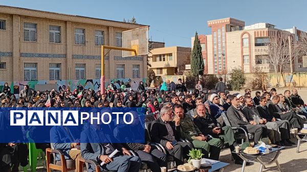 از حماسه تا آینده؛ مدارس، ادامه‌دهندگان راه نور در ۴۷ سالگی انقلاب