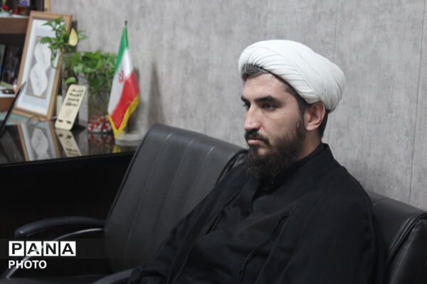 اجرای طرح مهربان‌تر از مادردر مدرسه شهدای معلم
