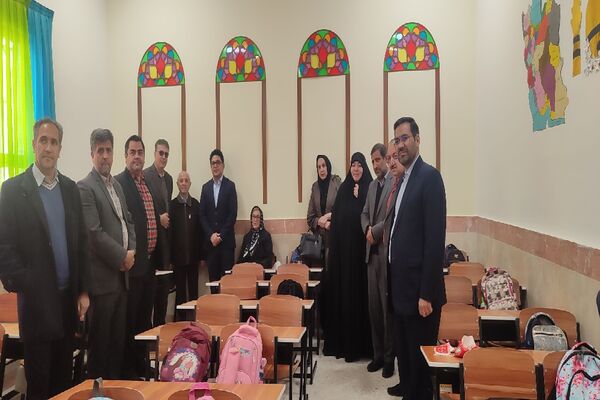 مراسم افتتاحیه دبستان دخترانه فاطمه اهری هاشمی