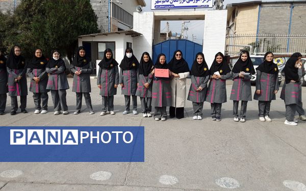 مانور آتش نشانی در دبیرستان فرزانگان قائمشهر