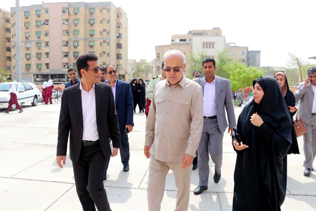 سال تحصیلی جدید آرام و پرامید آغاز شد