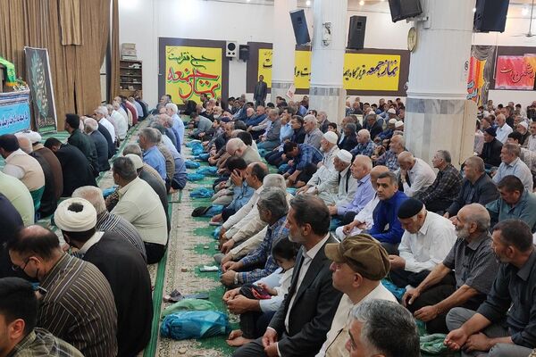 نماز جمعه عبادی سیاسی این هفته شهرستان‌قرچک