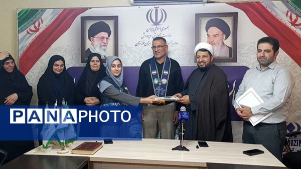 دیدار صمیمانه معاون پرورشی و فرهنگی آموزش‌وپرورش خوزستان با خبرنگاران پانا