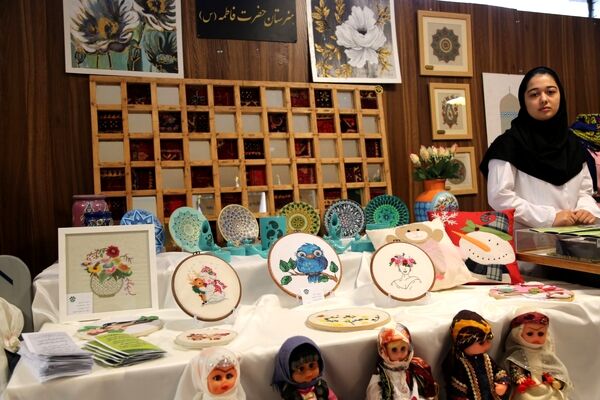 گشایش نمایشگاه دستاورد‌های هنرجویان هنرستان‌های اردبیل 