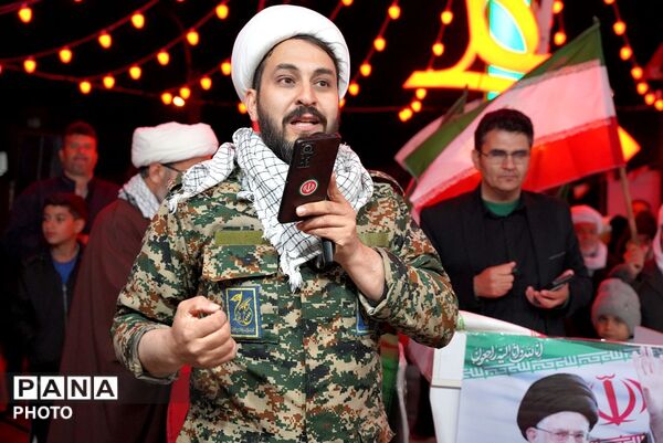 حضور امام جمعه شهرستان تایباد در بین مردم ولایتمدار ارزنه
