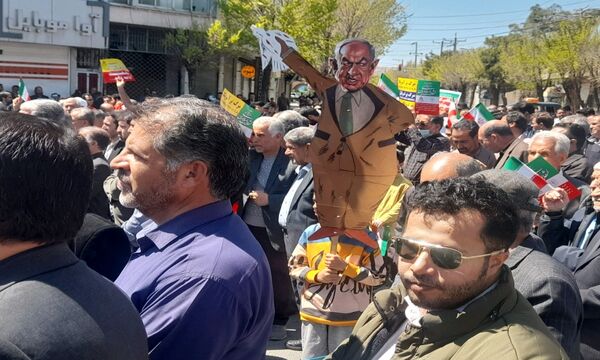 حضور پرشور کودکان آباده در راهپیمایی روز جهانی قدس
