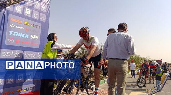  اولین روز مسابقات دوچرخه‌سواری پیشکسوتان سراسر کشور