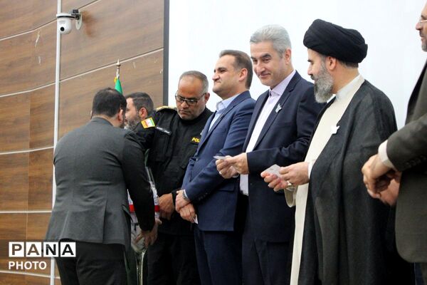 مراسم بزرگداشت مقام معلم در پردیس