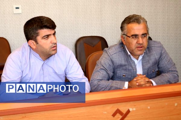 برگزاری جلسه کمیسیون پیشگیری و مقابله با سرقت در ثلاث باباجانی