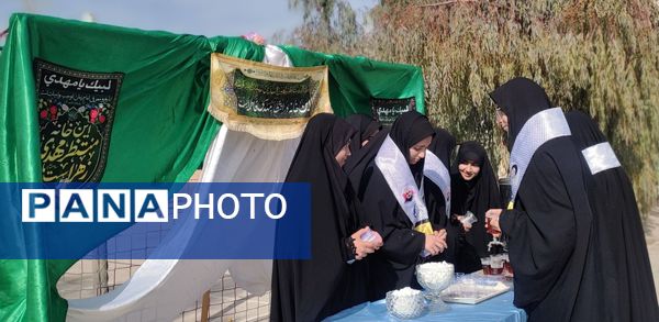 جشن دهه فجر در آموزشگاه مرحوم پاکدل خلیل آباد