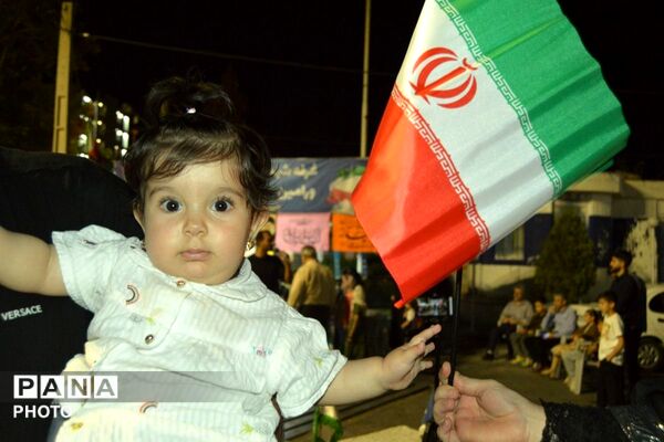 حضور فعال دانش‌آموزان دبستان شهید فهمیده در موکب شهدای دانش‌آموز ورامین