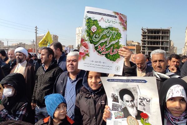 راهپیمایی ۲۲بهمن در کهریزک و باقرشهر