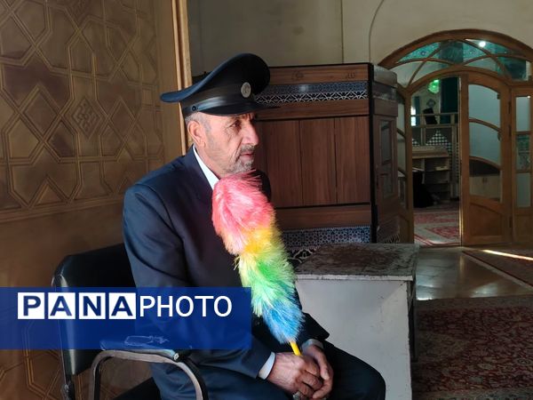 اقامه نماز عید قربان در آستان مقدس حضرات سیدان‌الکریمان شهرستان برخوار