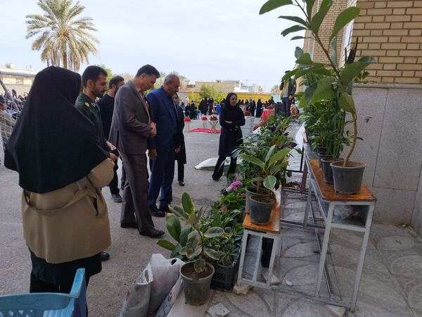 آشنایی دانش‌آموزان با مفاهیم کارآفرینی