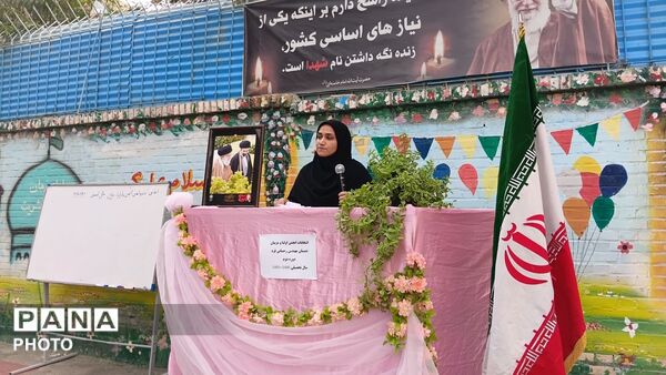  حضور پرشور اولیای دبستان رحمانی فرد در انتخابات انجمن اولیا و مربیان