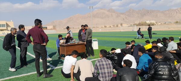 استعدادیابی دختران و پسران ورزشکار در زاوه