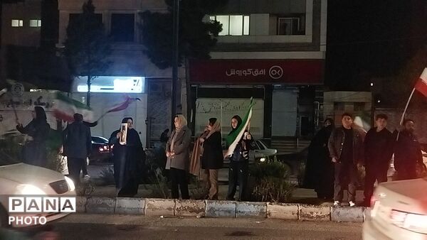 سی شب بلوار فضل میزبان رژه ماشینی شد 