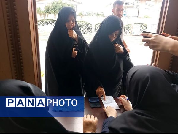 انتخابات ریاست جمهوری در گلوگاه 