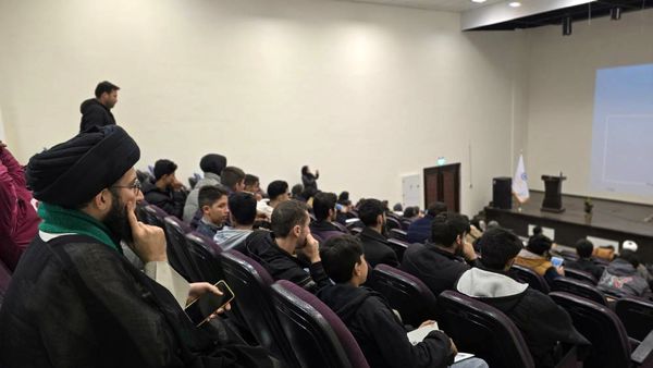 برگزاری کارگاه حضوری تندخوانی و تقویت حافظه در آشخانه 