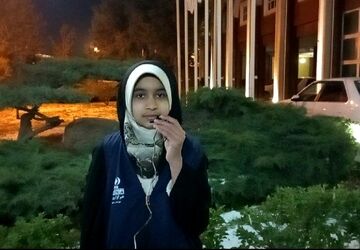 تبریک روز پدر توسط دختران نیشابوری